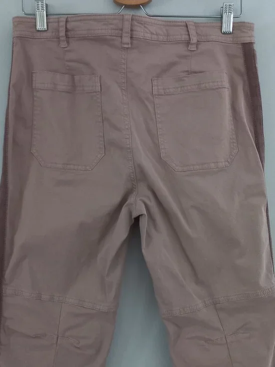 ANTHROPOLOGIE dusty rose twill jogger pants - Picture 9 of 11